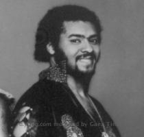 Marvin  youngest of Isley Brothers  dies at 56