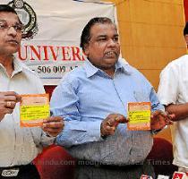 Photo  M  MURALI Grades matter  Kakatiya University Vice Chancellor N  Lingamurthy releasing the degree results in Warangal on Saturday