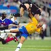 antes de todo lo que ellas dicen  Porque el d�a de mi  comuni�n   cuando era peque�o  no recuerdo si fue mi vieja o una de las t�as quien dijo que  Dios es c�mo el f�tbol  porque el arbitro es el �nico que manda    Uff  qu� profundidad de pensamiento   Qu� desliz emocional   Qu� emoci�n de gol en Palco o Preferencia  Porque yo prefiero  la verdad  el arte de los