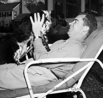 FE DA 080128checkers jpg Posted January 17 2008 Richard Nixon relaxing with his famous family dog Checkers Corbis Bettmann