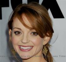 Jayma Mays Added  Feb 23  2009 Views  771