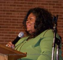 Kim Burrell and Gospelflava com s Gerard Bonner Date  04 02 2008 Kim Burrell greets the crowd Date  04 02 2008