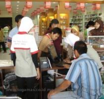 ian 15 May  2009 Tepat tanggal 2 Mei 2009 di hari Pendidikan Nasional Togamas Jombang soft opening  Untuk warga Kabupaten Jombang dan sekitarnya nikmati kemudahan untuk memiliki buku bermutu di Toko