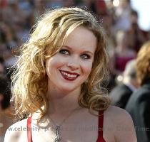 Thora Birch Added  May 15  2009 Views  590