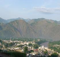 Bend  Ore   and Muzaffarabad in the Pakistan region  have officially established a sister city relationship  The Bend City Council agreed on Oct  13 to begin partnering with Muzaffarabad