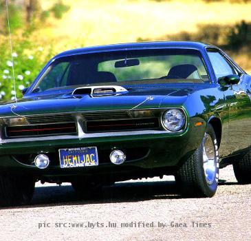 29 la vera hemi cuda � questa  http   www hyts hu autok plymouth hemi cuda 1970 plymouth hemi cuda 1970 r2 jpg