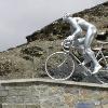 Demain journ�e � l Observatoire du Pic du Midi  2877m  j aurai une pens�e pour ton Amour  quand nous passerons le col du Tourmalet  car je crois que c �tait un cycliste  Gros bisous � toi et � tes enfants