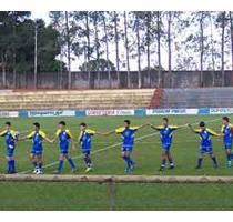 Na tarde do dia 29  s� bado  a equipe do Ipor�  Futebol de Base  também conhecido como Raça Jovem  venceu por 4 a 3 o time do Atlético Goianiense  pelo Campeonato Copa Goi� s