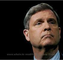 back  Monsanto Obama Names Monsanto Shill Vilsack USDA Chief by ORGANIC CONSUMERS ORG TAKE ACTION TO STOP VILSACK S CONFIRMATION  FONT= Trebuchet MS  Arial sans serif http   www organicconsumers org articles article 15573 cfm   FONT    Former Iowa Governor Tom Vilsack s