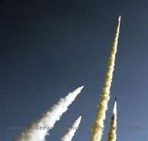 Iran s elite Revolutionary Guards tests missiles during maneuvers in a central desert area of Iran  Thursday  Nov  2  2006  Iran s elite Revolutionary Guards test fired dozen of missiles