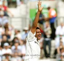 The third test between India and Australia at Feroz Shah Kotla in Delhi ended in a draw as the two sides decided that a result was not probable early in the afternoon session  Scorecard