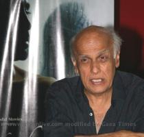 Mahesh Bhatt making film on son s controversy  Rahul Bhatt himself could be in the movie Mahesh Bhatt making film on son s controversy