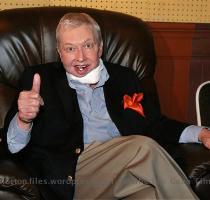 Thumbs up  Rog Apparently  the reports of his death were greatly exaggerated  Roger Ebert is expected to recover from complications from his latest round of cancer surgery  Still  no man is immortal  and he